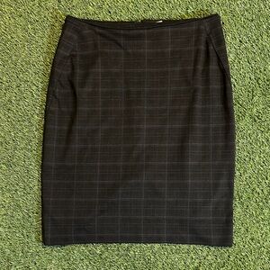 White House Black Market Dark Plaid Pencil Skirt